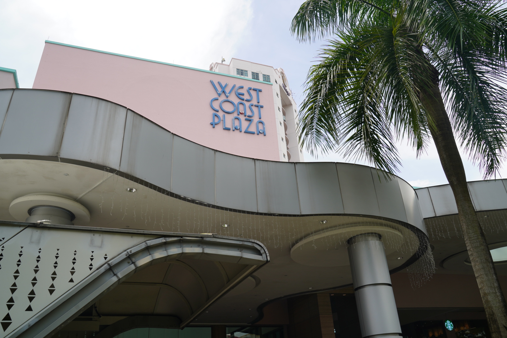 West Coast Plaza Building